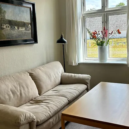 Aabenterp * Vrå